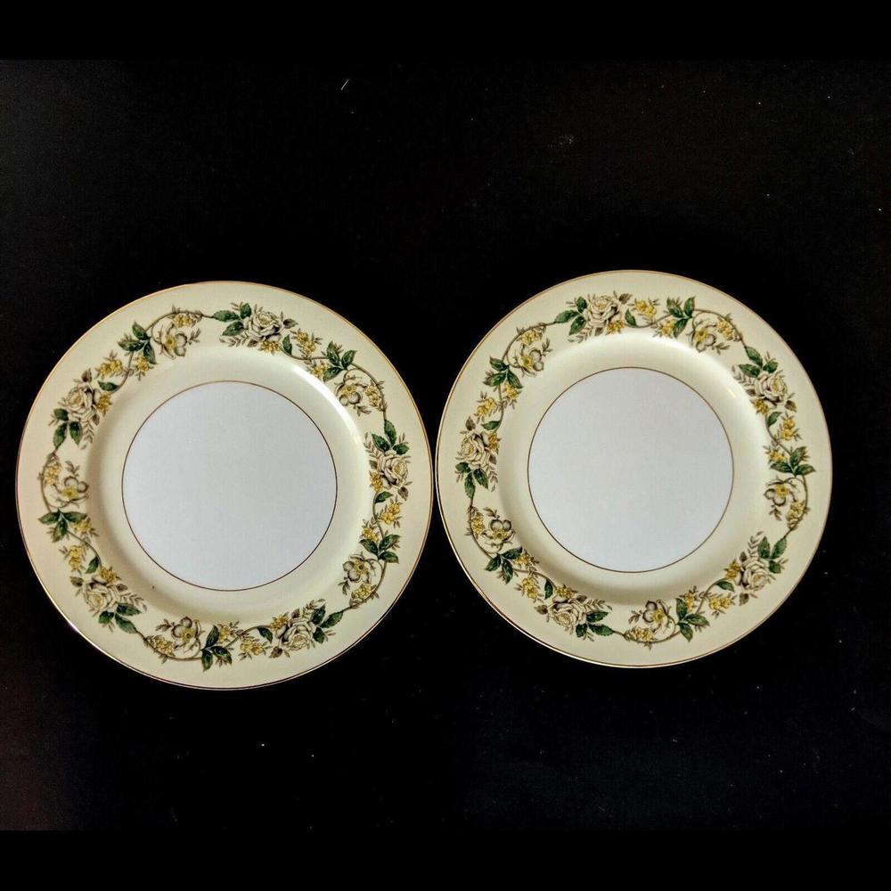 Noritake Gold Rim Dinner Plates Japan China Floral Lot 2 (M)